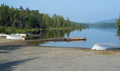 A hard ramp and parking at the launch.