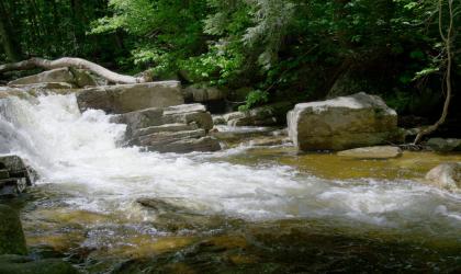 A view of the wonderful rock features at West Stony Creek Falls.