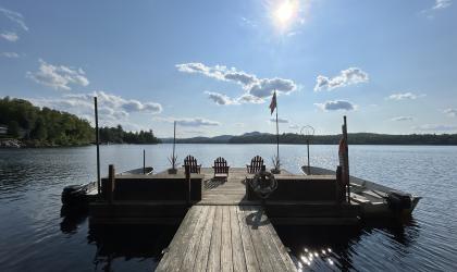 Long dock with landing at Paddlers Rest