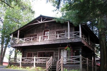 The great adirondack camp&#44; great pine knot