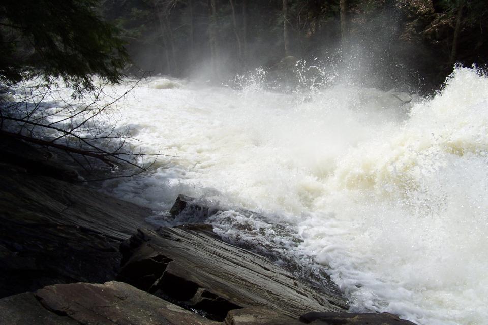 Austin Falls Wells NY