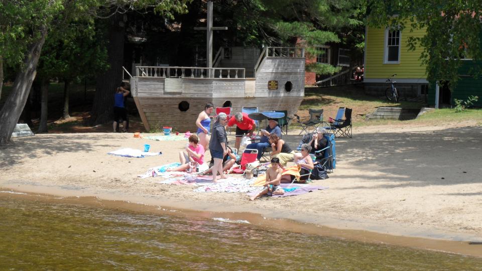 Inlet Arrow Head Park Beach