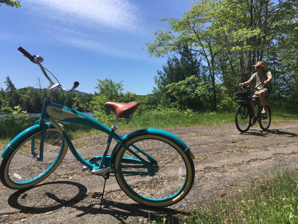 Our beach cruiser bikes! Retro and stealth modes.