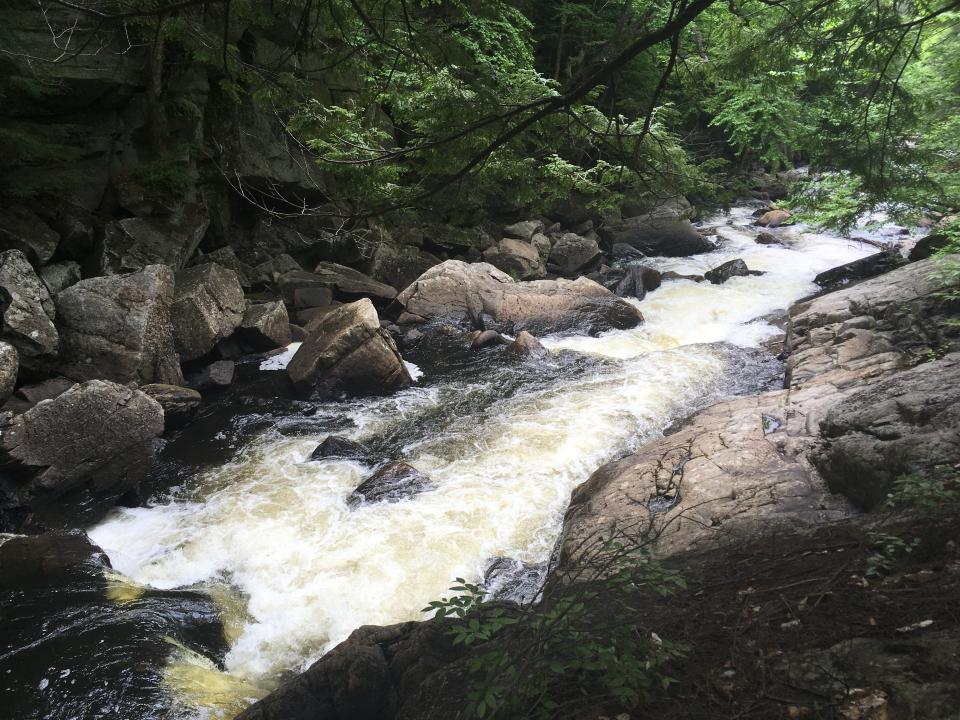 Cascading waters on Auger Falls