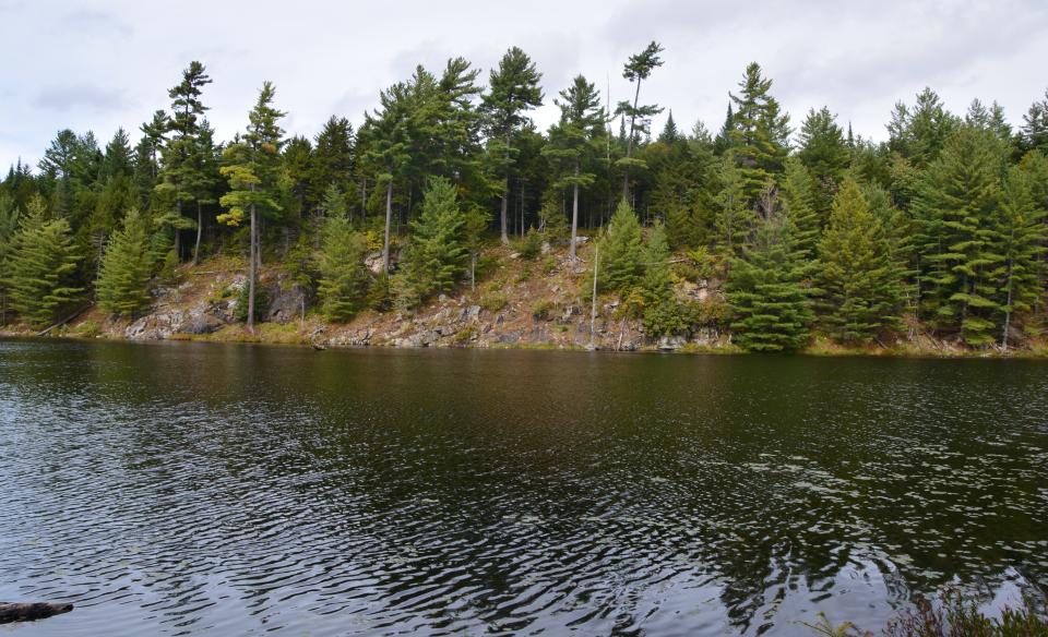 This shallow, sheltered area is a fine hike too.