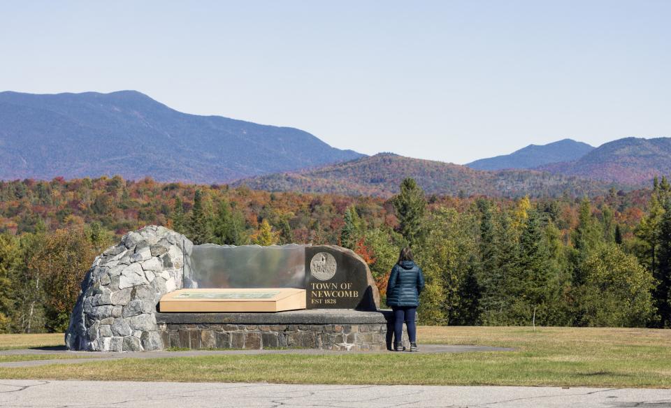 An overlook with mountains in view